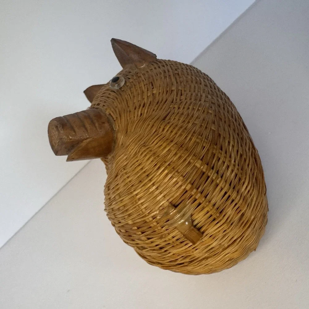 Vintage Wicker Pig Basket Novelty - Small Cute Storage Trinket Box Brown